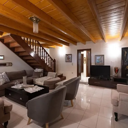 Aura Sea & Shadow Villa, - 4br By μρs * Égio