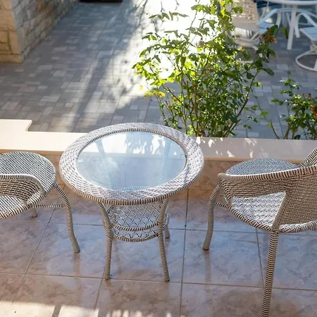 Aura Sea & Shadow Villa, - 4br By μρs Villa Aigio