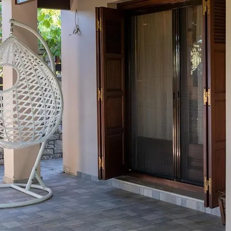 Aura Sea & Shadow Villa, - 4br By μρs * Égio